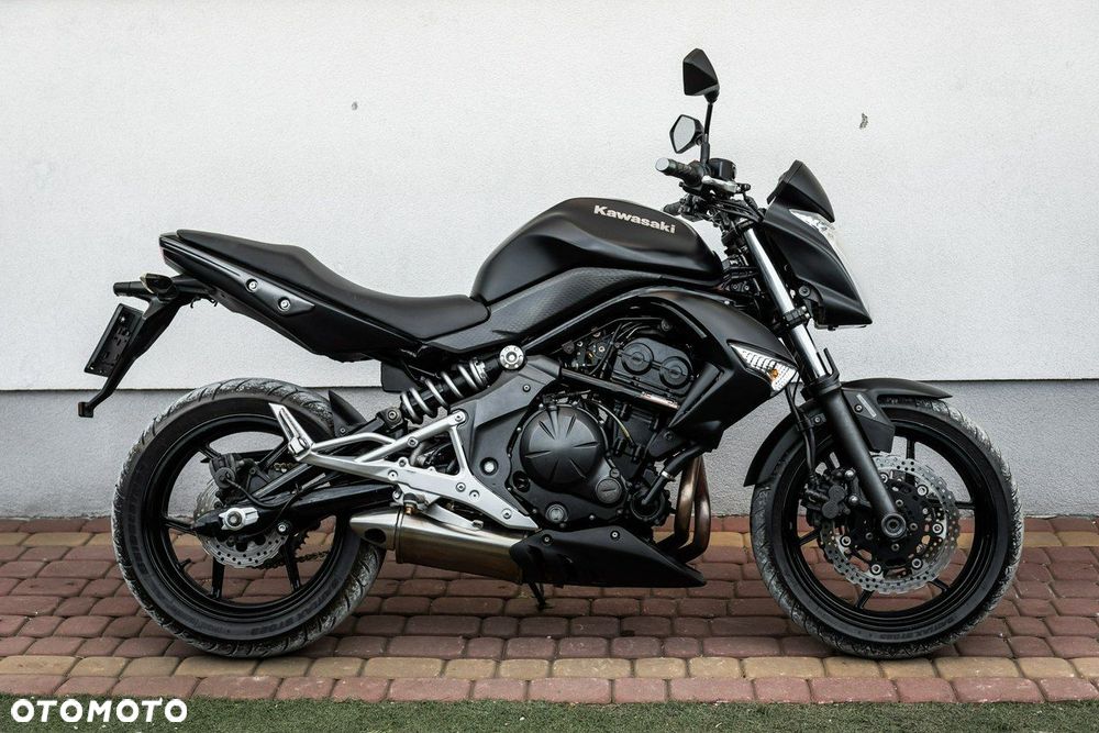 Kawasaki ER - 2
