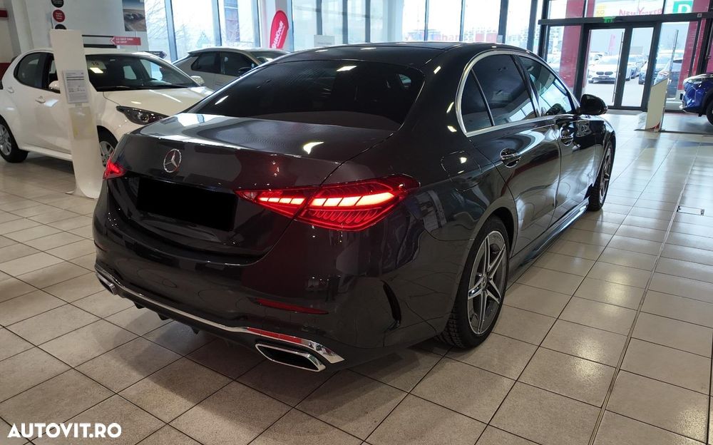 Mercedes-Benz C 300 9G-TRONIC AMG Line - 5