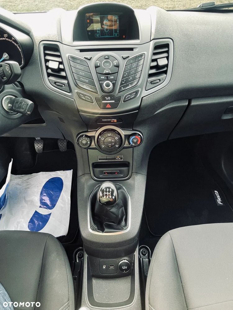 Ford Fiesta 1.25 Trend EU5 - 22
