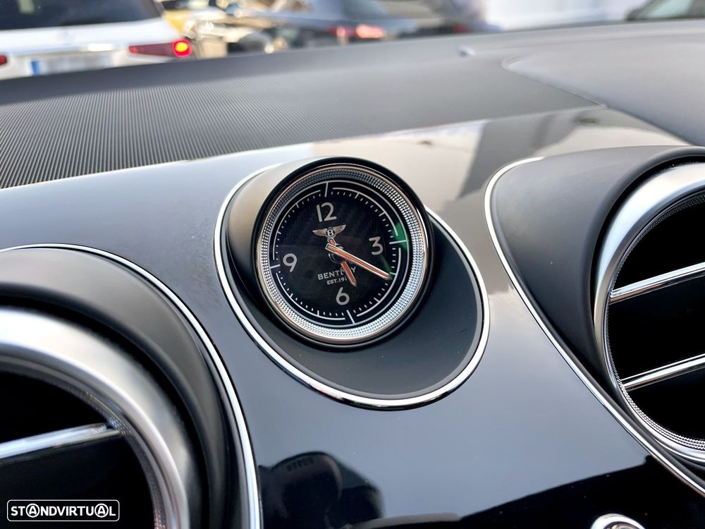 Bentley Bentayga V8 - 19