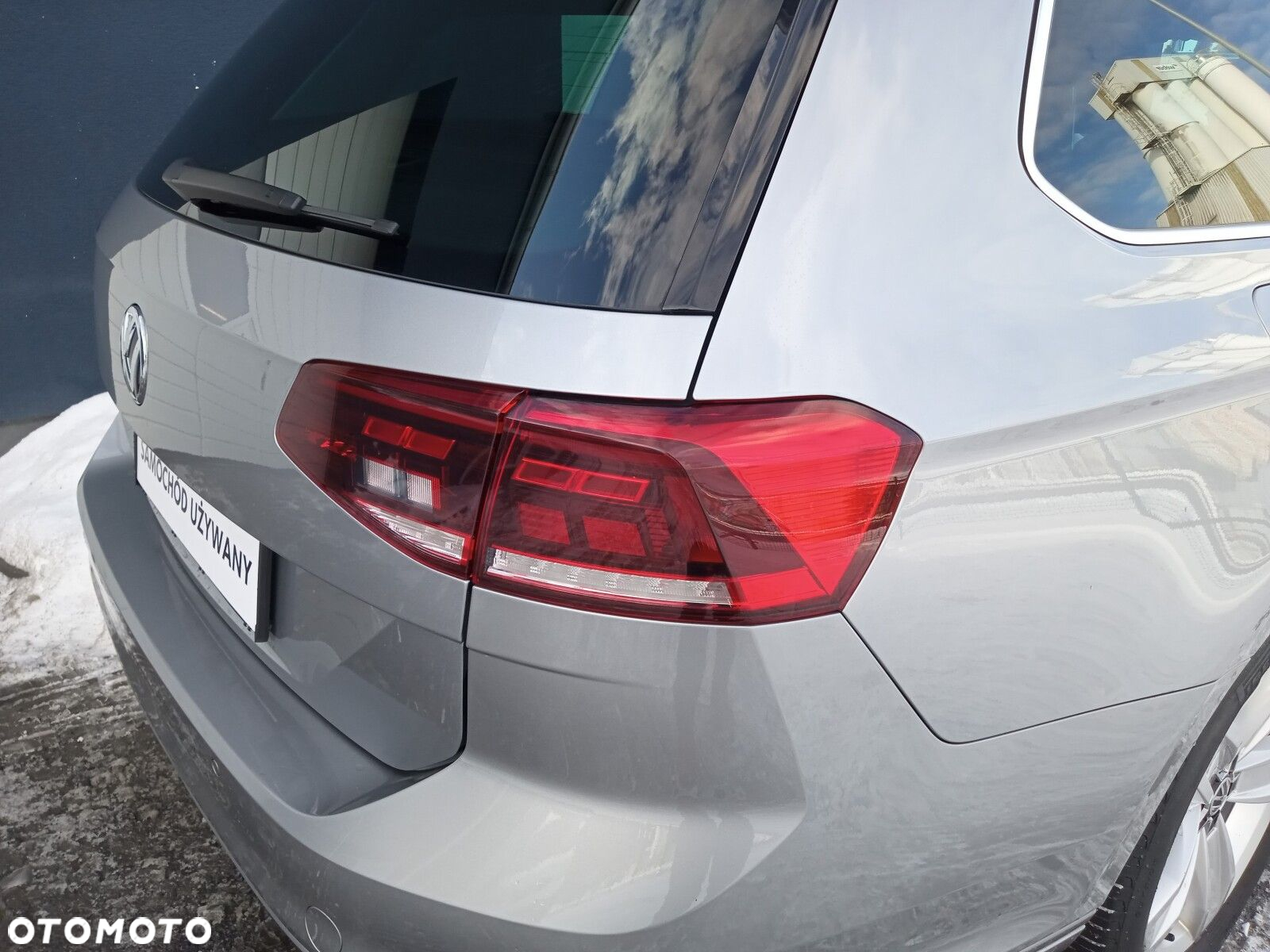 Volkswagen Passat 2.0 TSI Business DSG - 34