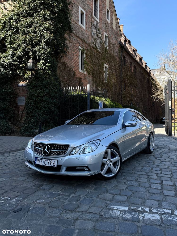 Mercedes-Benz Klasa E 250 CGI BlueEffICIENCY - 1