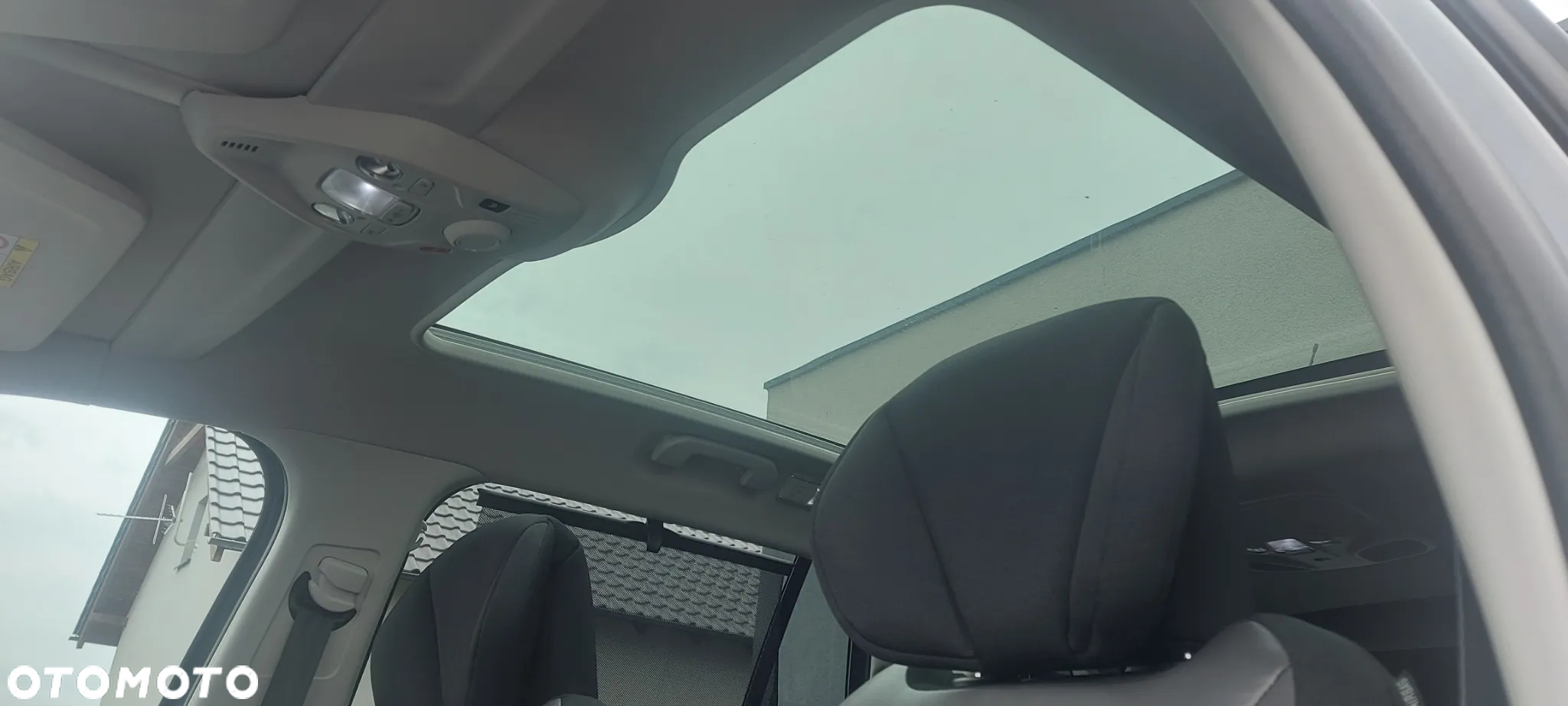 Citroën C4 Grand Picasso BlueHDi 150 EAT6 SHINE - 25