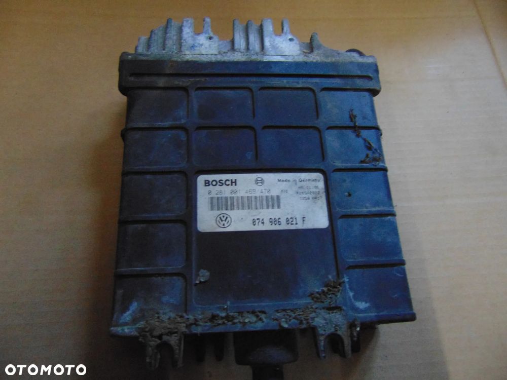 Sterownik Silnika T4 2,5 TDI 074906021F