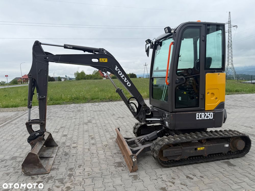 Volvo ECR25D - 4