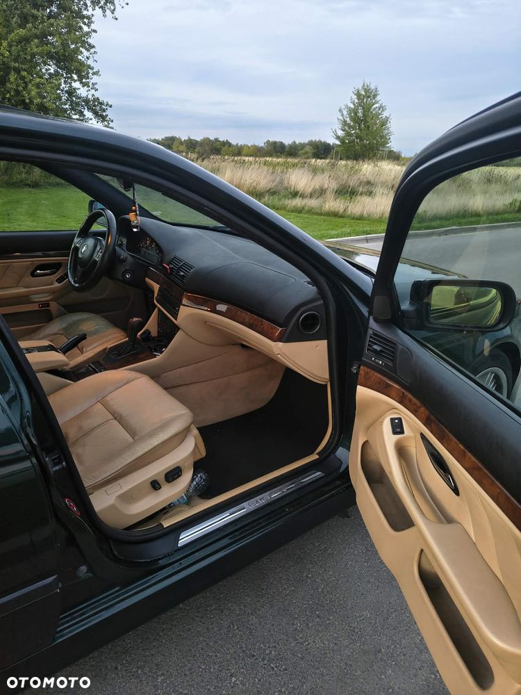 BMW Seria 5 - 12