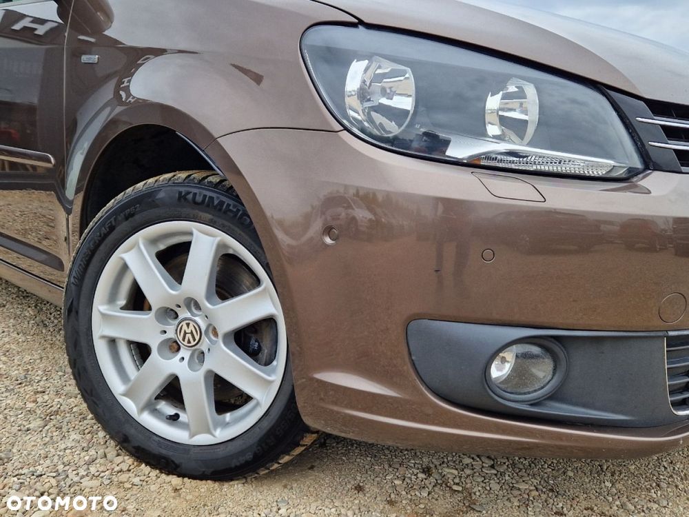 Volkswagen Touran 2.0 TDI DPF DSG Life - 29