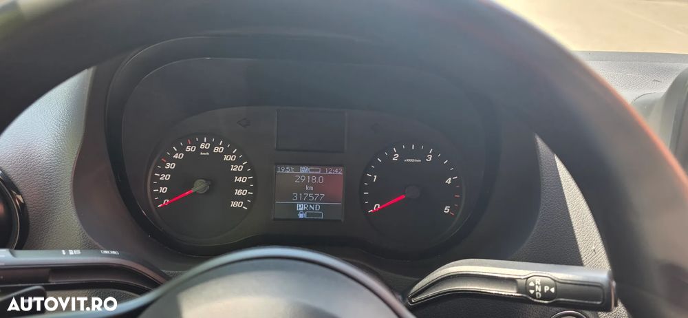 Mercedes-Benz Sprinter - 3