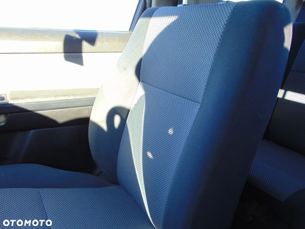fotel prawy przód pasażera 3d Suzuki Grand Vitara II europa - 3