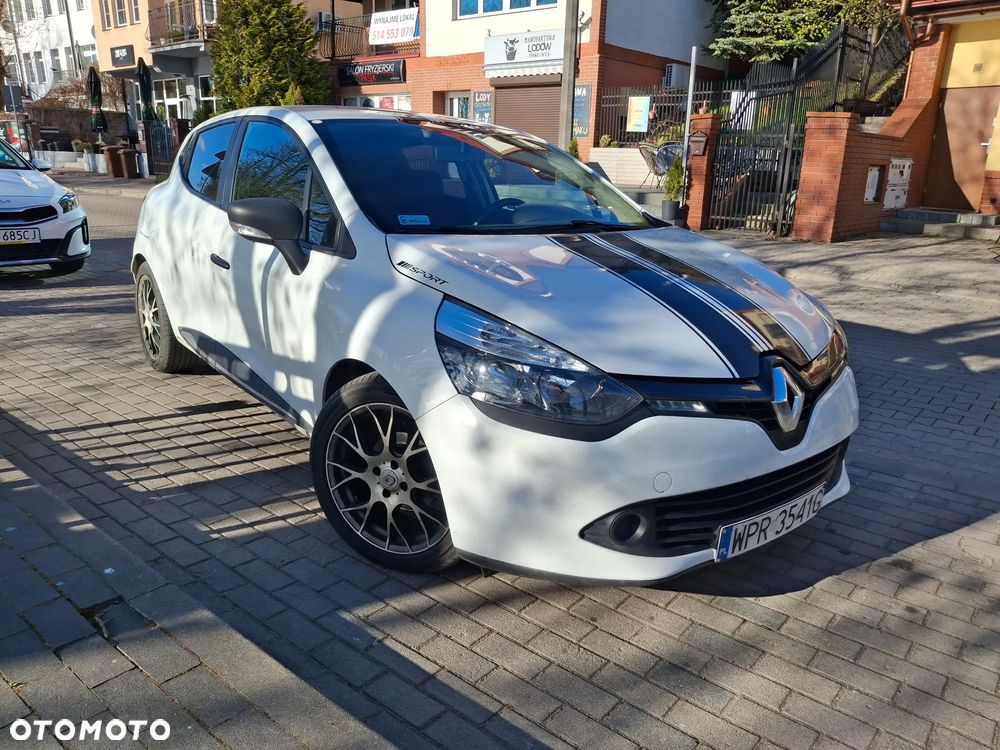 Renault Clio - 1