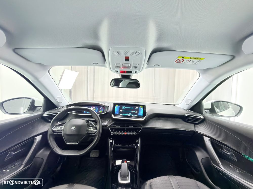 Peugeot e-2008 50 kWh Allure - 11