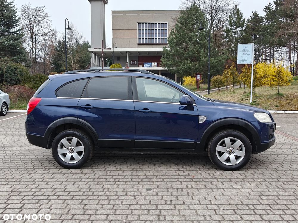 Chevrolet Captiva 2.4 2WD 7 Sitzer LS - 10