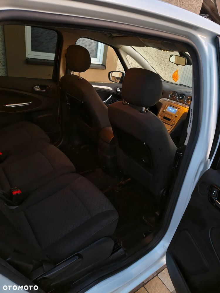 Ford S-Max 2.0 TDCi DPF Champions Edition - 10