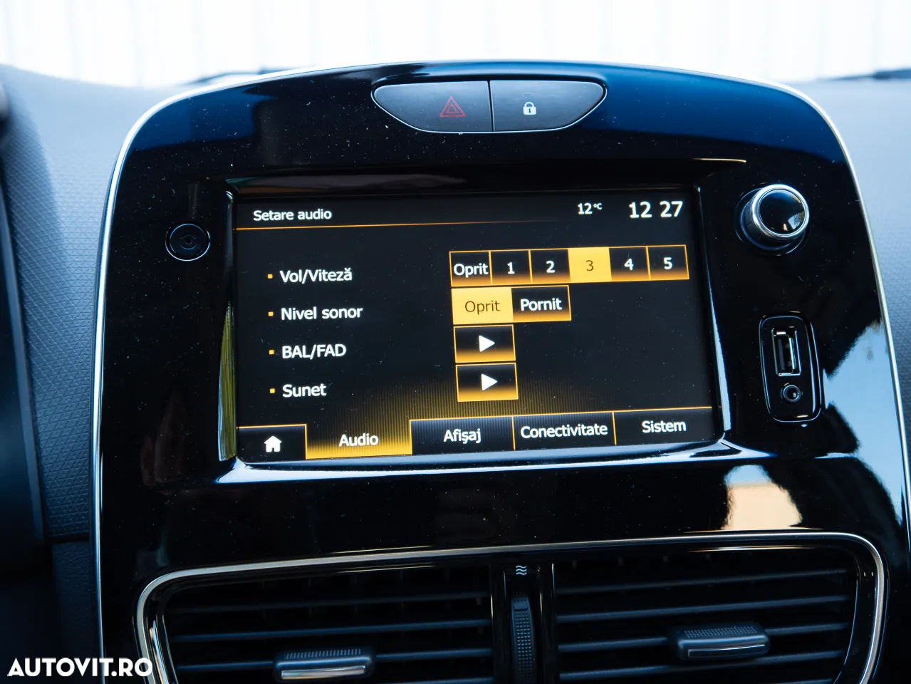 Renault Clio - 35