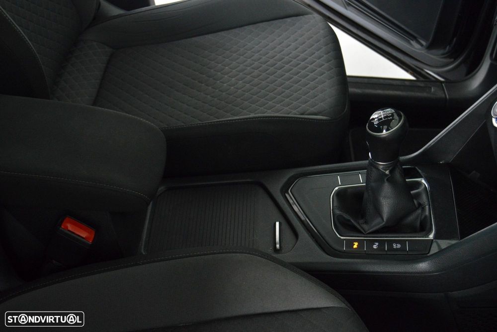 VW Tiguan 1.6 TDI Confortline - 47