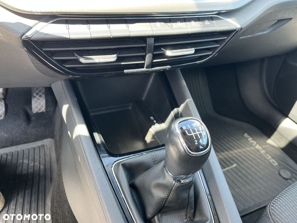 Skoda Octavia 1.5 TSI ACT Ambition - 20