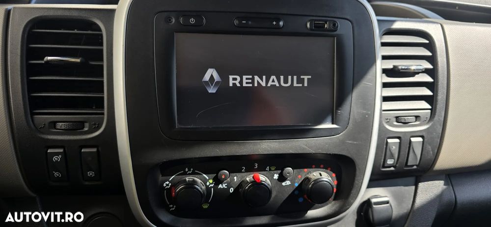 Renault Trafic Combi L2 H2 - 11