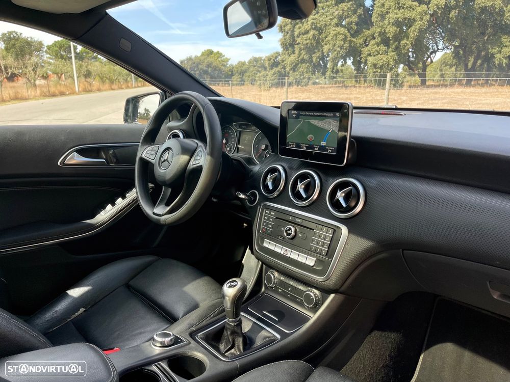 Mercedes-Benz A 180 CDI (BlueEFFICIENCY) - 17