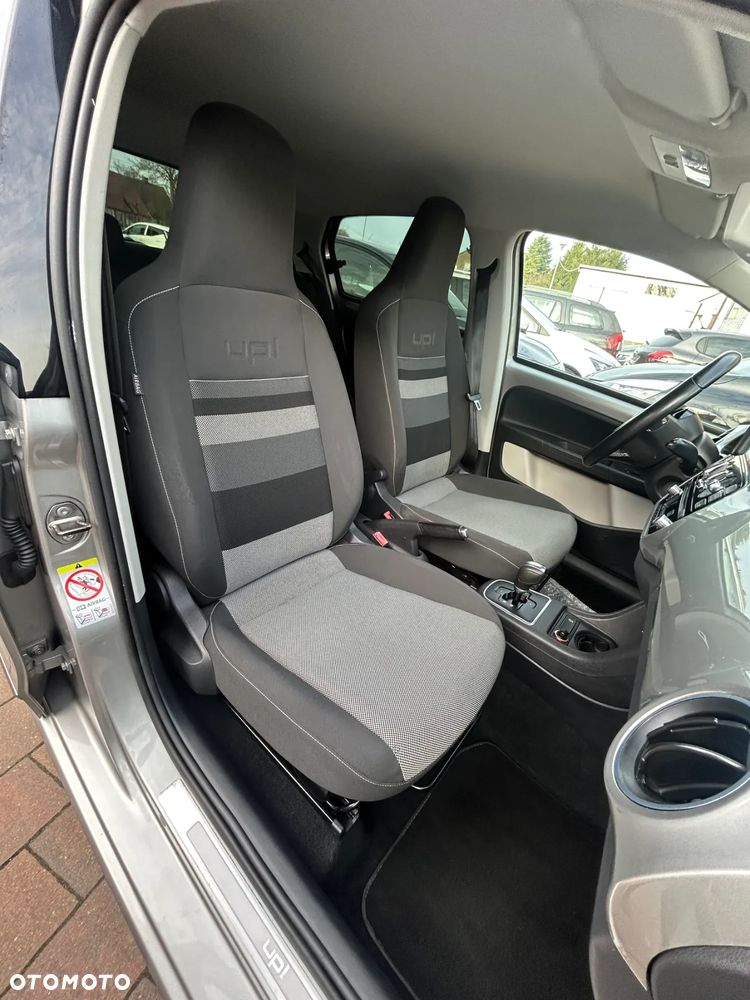 Volkswagen up! ASG move - 13