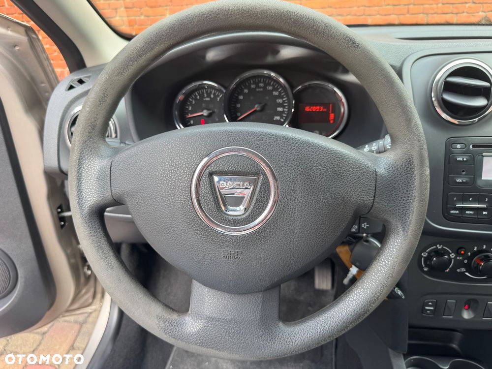 Dacia Sandero 1.2 16V - 24