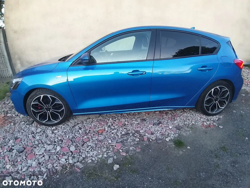 Ford Focus 1.0 EcoBoost Start-Stopp-System ST-LINE STYLE - 4