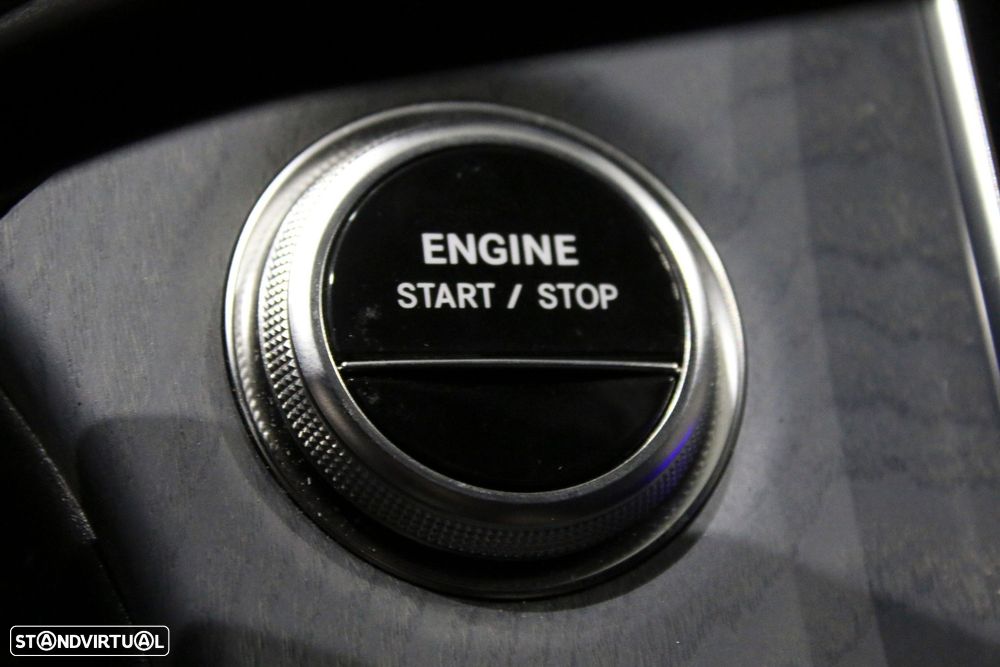 Mercedes-Benz E 53 AMG Hybrid 4Matic+ - 33