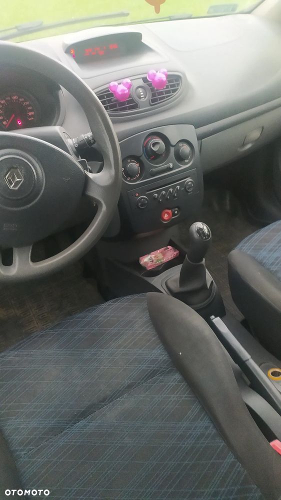 Renault Clio 1.2 16V Wind - 3