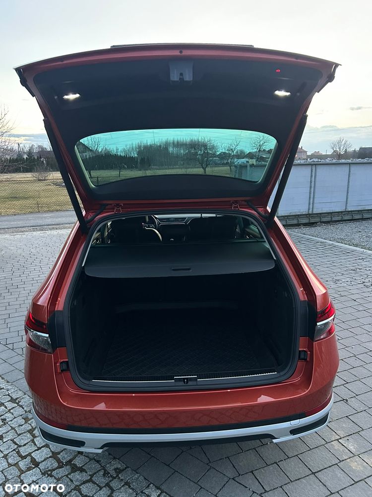 Skoda Superb 2.0 TSI 4x4 Scout DSG - 19