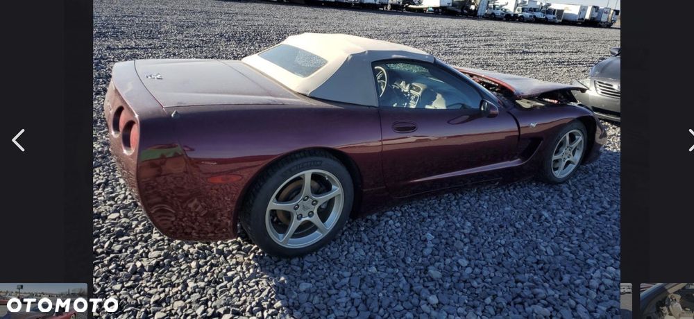 Chevrolet Corvette - 4