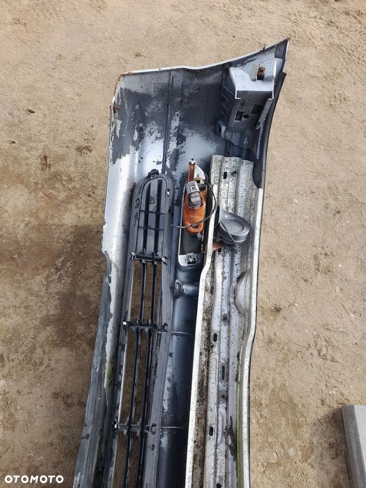 BMW 3 E46 ZDERZAK PRZEDNI PRZÓD - 11