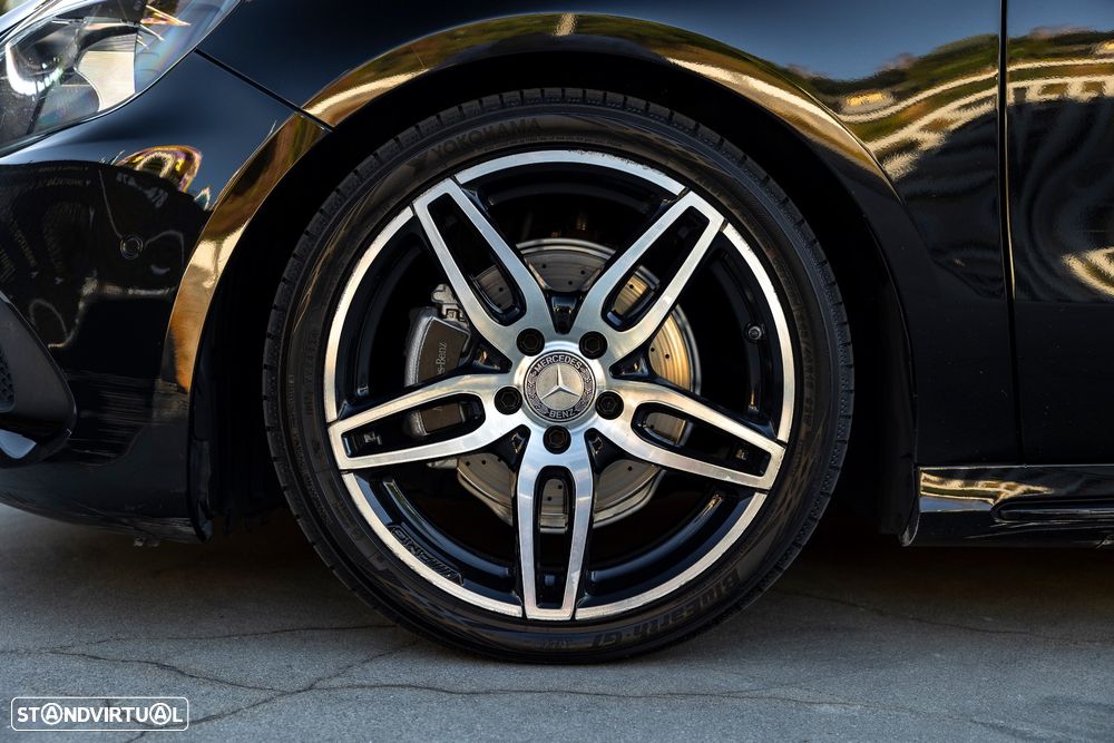 Mercedes-Benz A 180 d AMG Line - 24