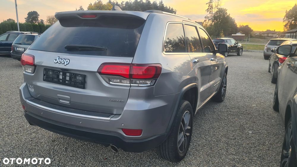 Jeep Grand Cherokee - 4