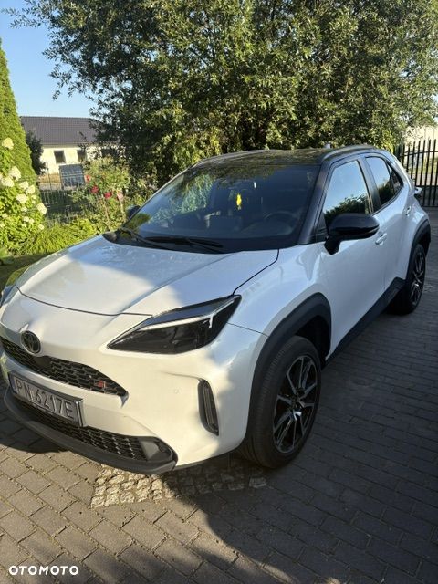 Toyota Yaris Cross Hybrid 1.5 GR Sport - 1