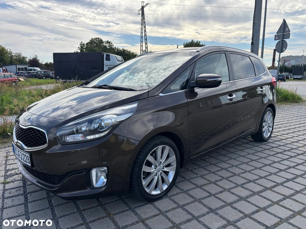 Kia Carens 1.7 CRDi 141 Dream Team Edition - 3