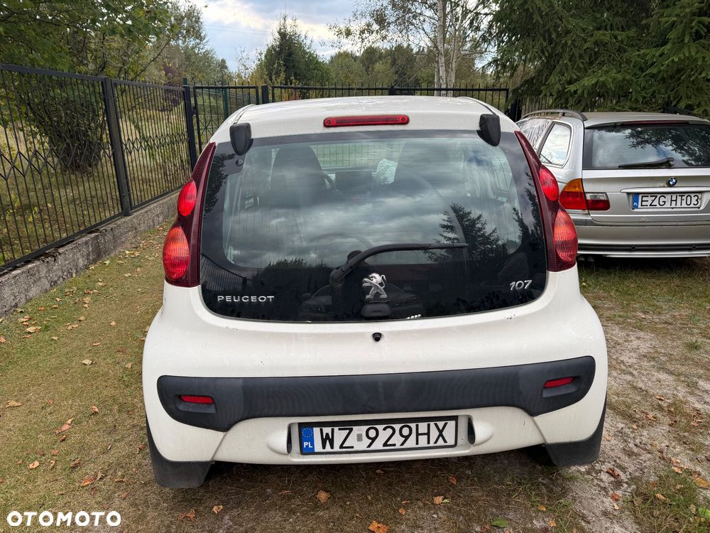 Peugeot 107 1.0 Active - 10