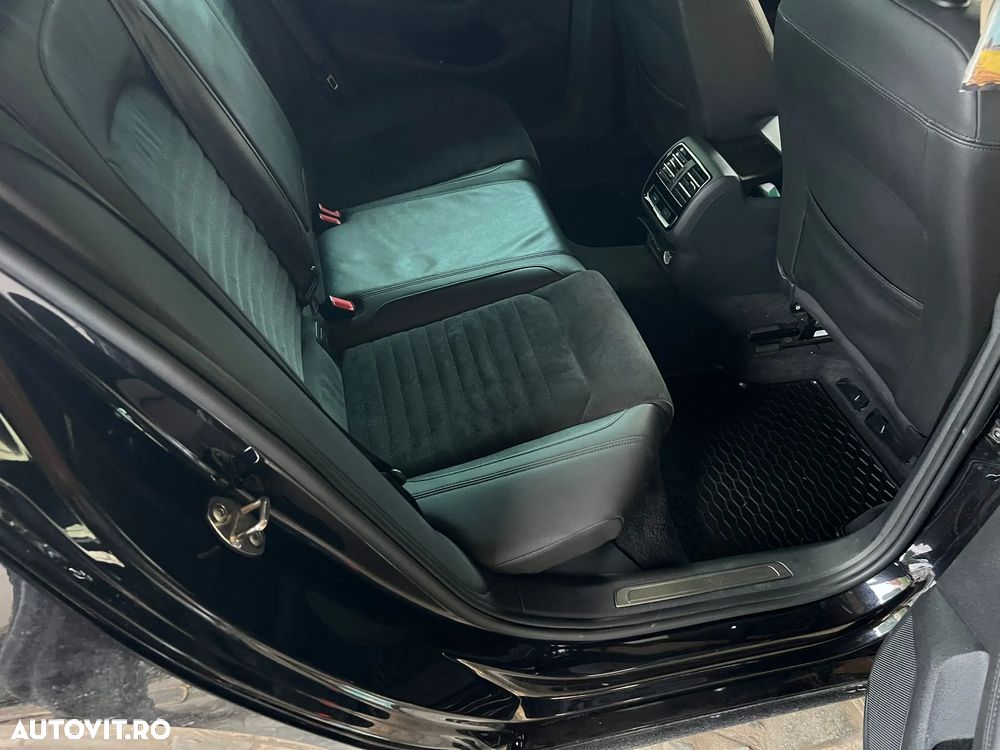 Volkswagen Passat Variant 2.0 TDI 4Motion DSG BlueMotion Tech Business Edition - 8