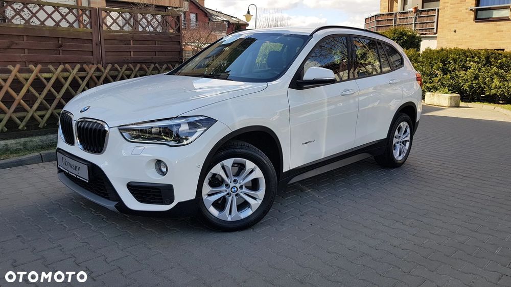 BMW X1 sDrive18d Advantage sport - 1