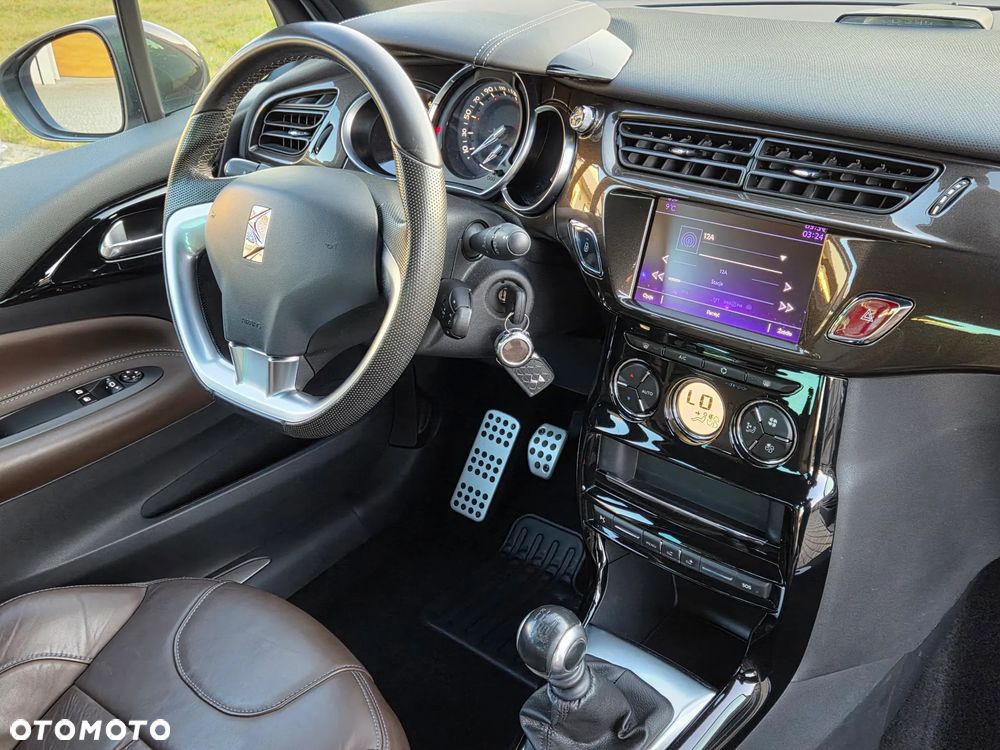 DS Automobiles DS 3 - 16