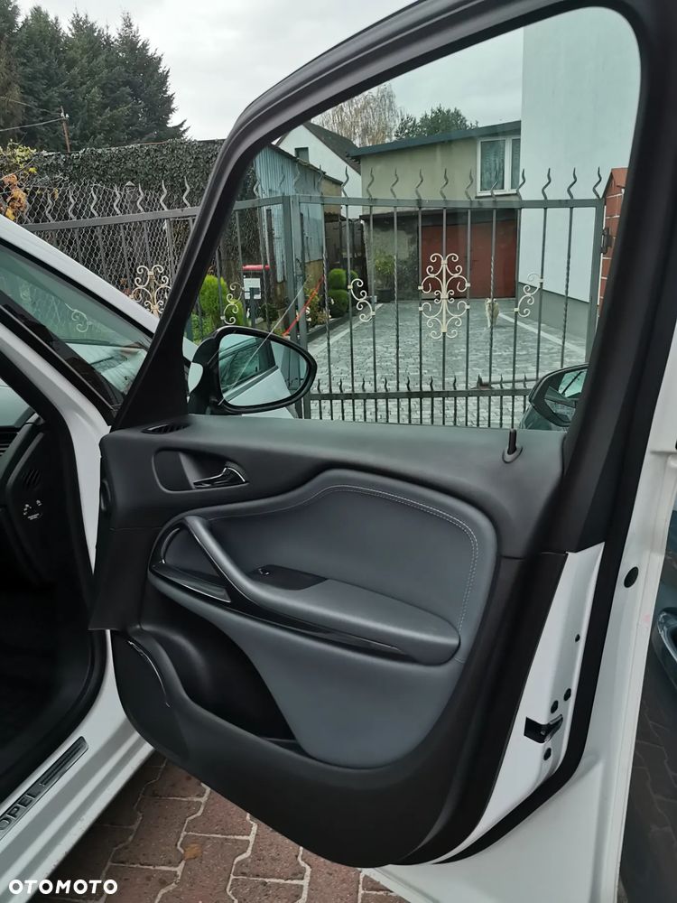 Opel Zafira 2.0 CDTI Cosmo EcoFLEX S&S - 11