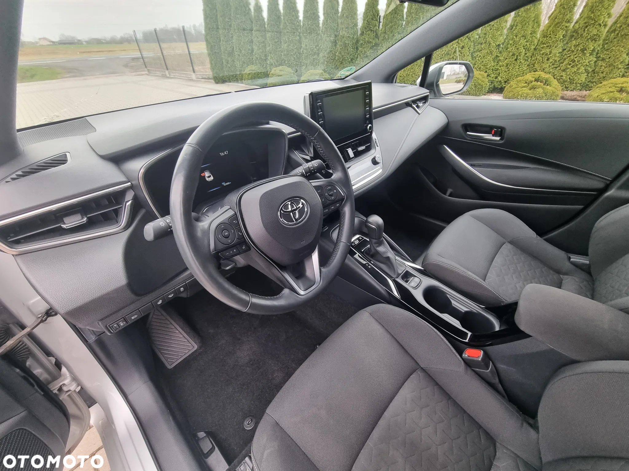 Toyota Corolla 1.8 Hybrid Comfort - 11