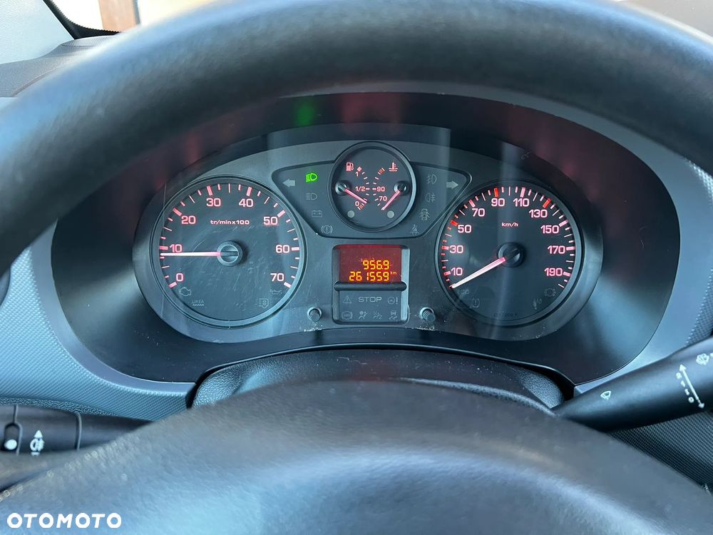 Peugeot Partner - 17