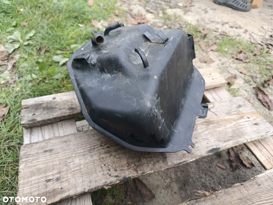 Zbiornik paliwa Yamaha Virago 535 XV 2YL Dolny bak paliwowy części E1 - 6
