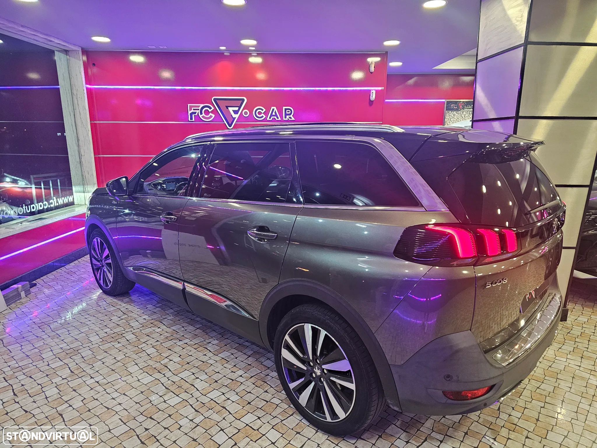 Peugeot 5008 1.6 BlueHDi GT Line - 35
