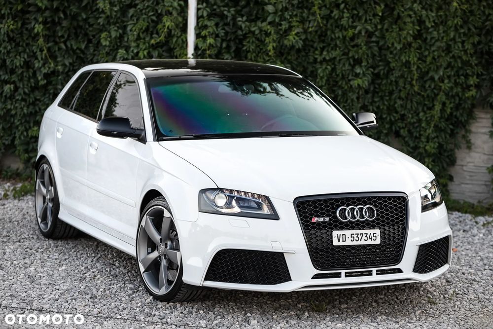 Audi RS3 Sportback - 2