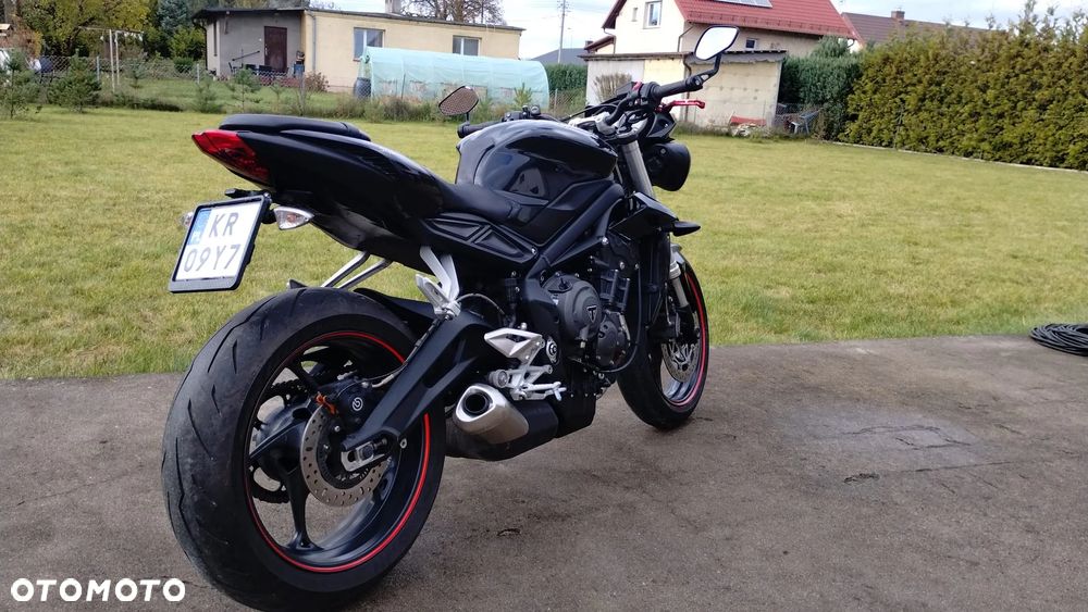 Triumph Street Triple - 7