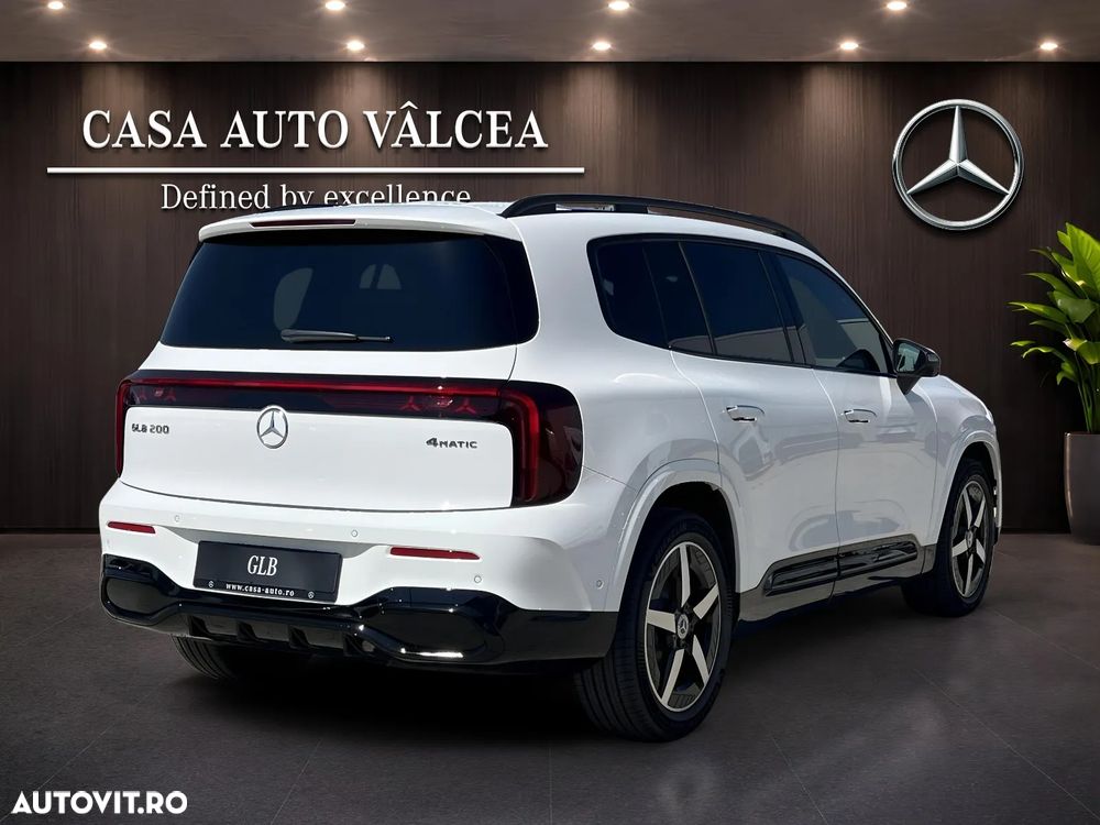 Mercedes-Benz GLB 200 MHEV - 9