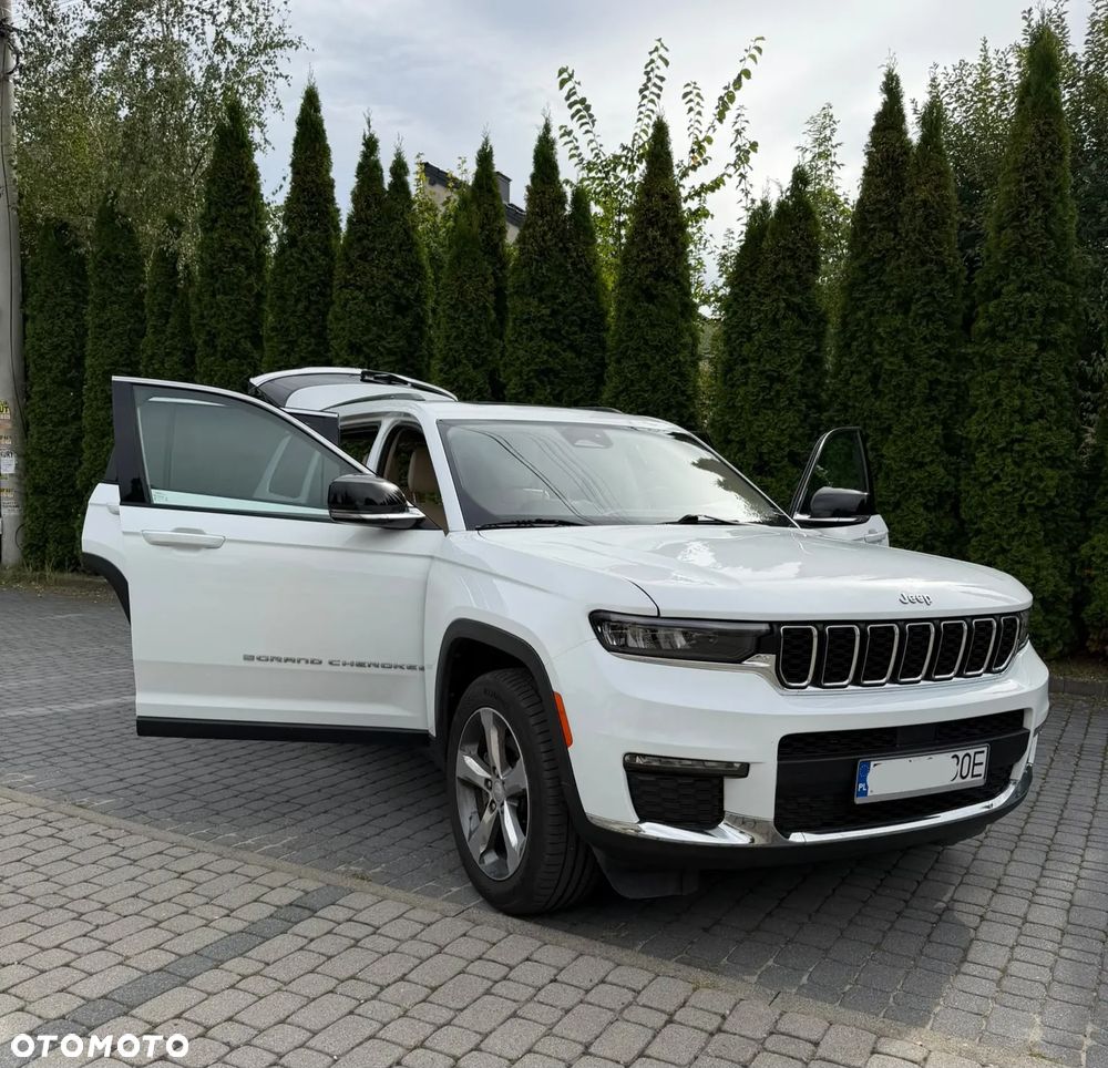 Jeep Grand Cherokee - 13