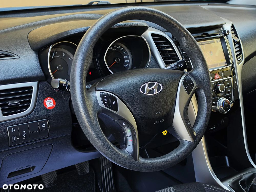 Hyundai i30 1.4 Comfort - 5