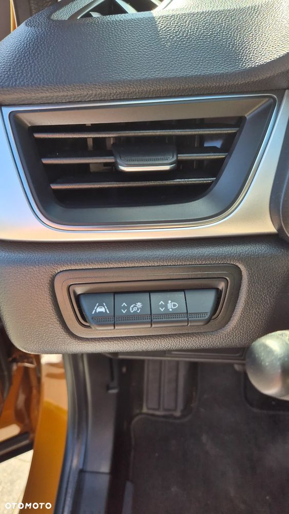 Renault Captur TCe 100 EXPERIENCE - 25