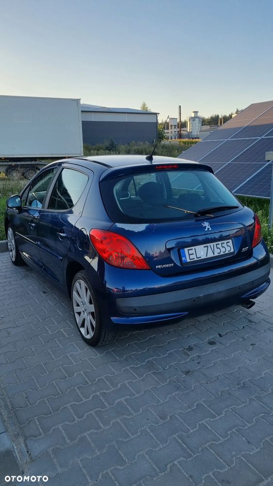 Peugeot 207 1.6 - 4